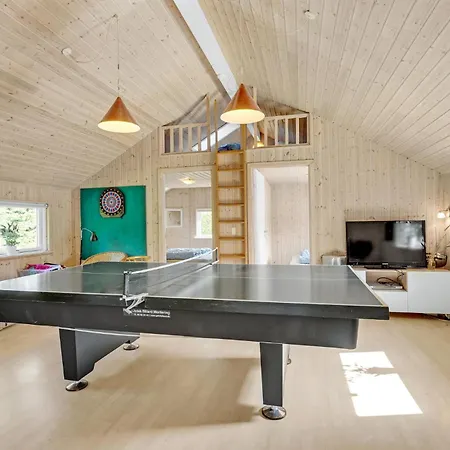 Beautiful In Vaeggerlose With Sauna Dom wakacyjny Bøtø By