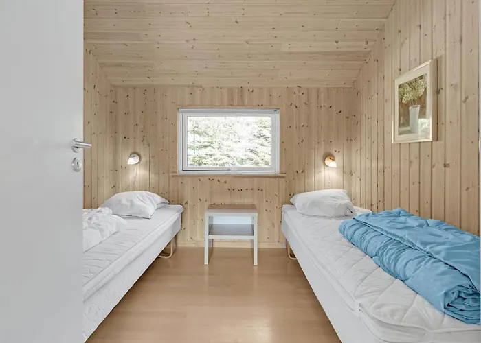 Сasa de vacaciones Beautiful In Vaeggerlose With Sauna